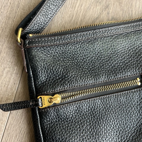 Fossil Elise pebbled leather crossbody - Picture 3 of 10